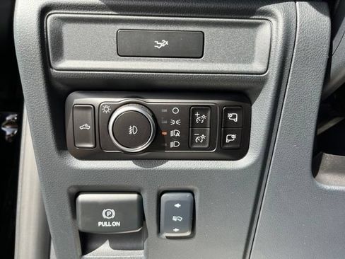 Used 2026 Ford F150 Lariat AWD/4WD image 27
