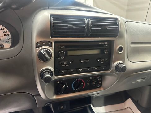 Used 2009 Ford Ranger XLT AWD/4WD image 18