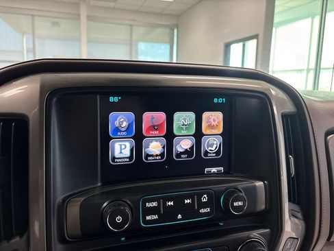 Used 2015 Chevrolet Silverado 1500 High Country w/ High Country Premium Package AWD/4WD image 23