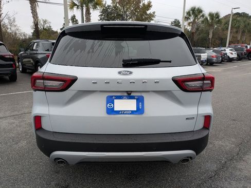 New 2026 Ford Escape SE w/ PHEV Premium Package image 5