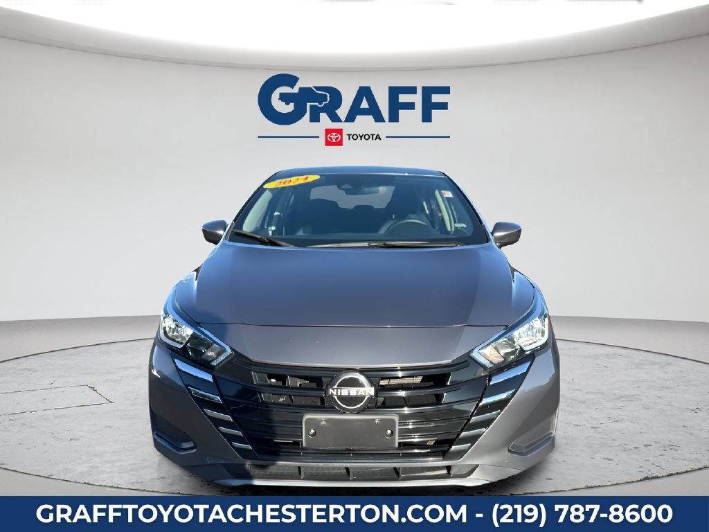 Used 2024 Nissan Versa SV FWD image 2