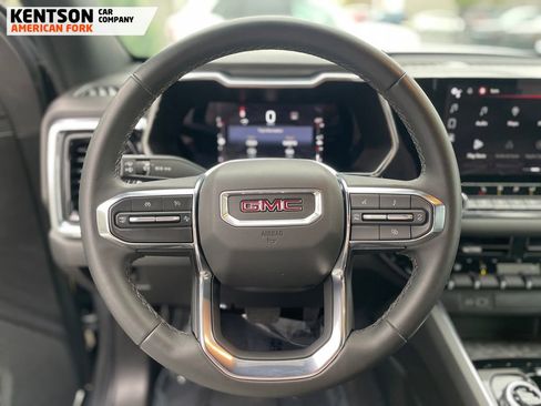 Used 2023 GMC Canyon Elevation w/ Elevation Premium Package AWD/4WD image 19