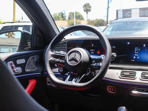 Used 2026 Mercedes-Benz GLE 53 AMG 4MATIC Coupe image 12