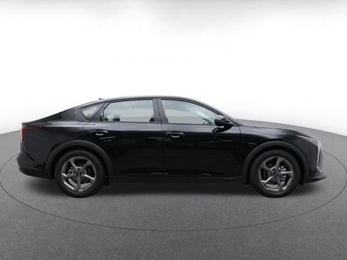 Used 2026 Kia K4 FWD image 10