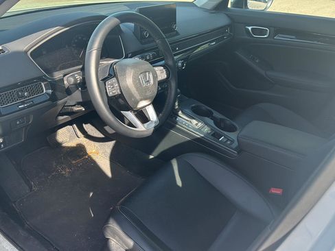 Used 2023 Honda Civic EX-L image 11