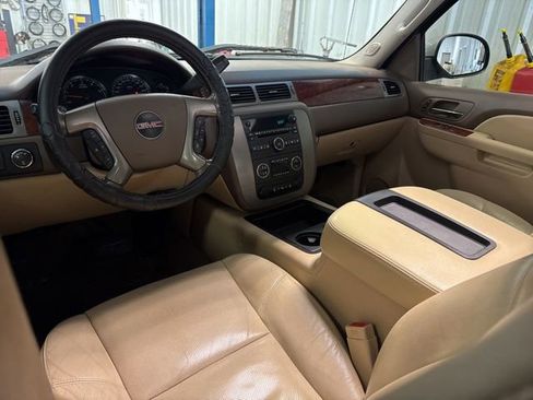 Used 2012 GMC Sierra 1500 SLT w/ SLT Convenience Package AWD/4WD image 6
