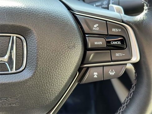 Used 2019 Honda Accord Touring image 25