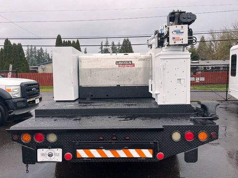 Used 2012 Ford F550 4x4 Regular Cab Super Duty w/ Payload Upgrade Pkg image 4