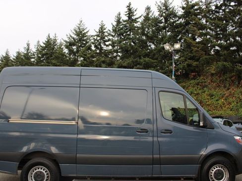 Used 2019 Mercedes-Benz Sprinter 144 Cargo image 1
