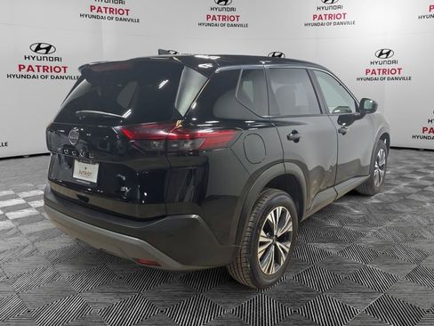 Used 2023 Nissan Rogue SV image 6