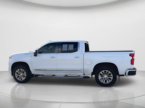 Used 2022 Chevrolet Silverado 1500 High Country image 10