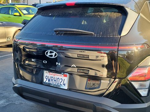 Used 2025 Hyundai Kona SEL AWD/4WD image 5
