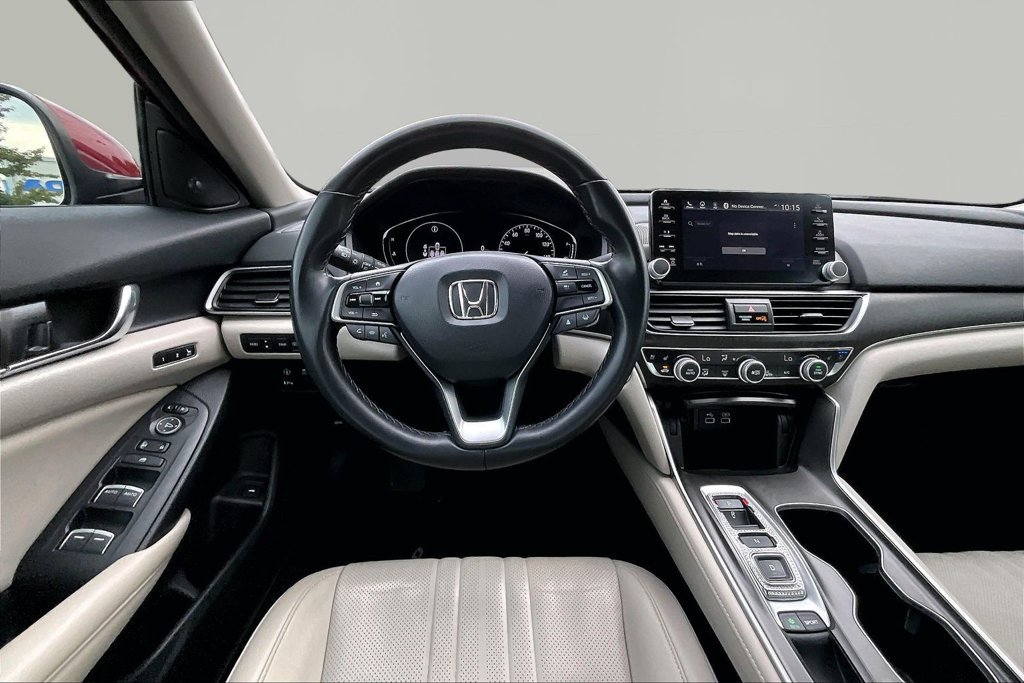 Used 2022 Honda Accord Touring image 9