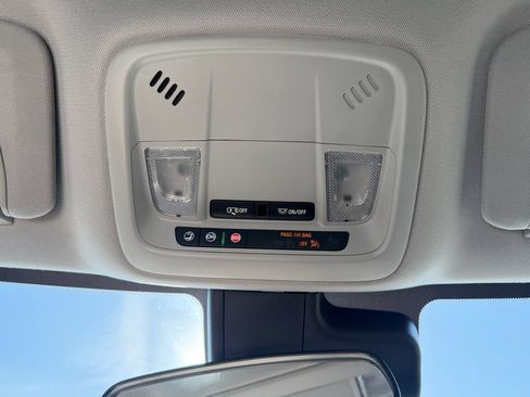 Used 2025 Chevrolet Malibu LT FWD image 28