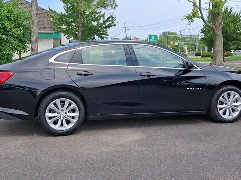 Used 2023 Chevrolet Malibu LT FWD image 3