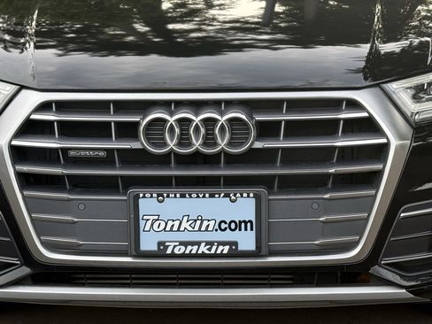 Used 2018 Audi Q5 2.0T Premium Plus w/ Premium Plus Package image 6