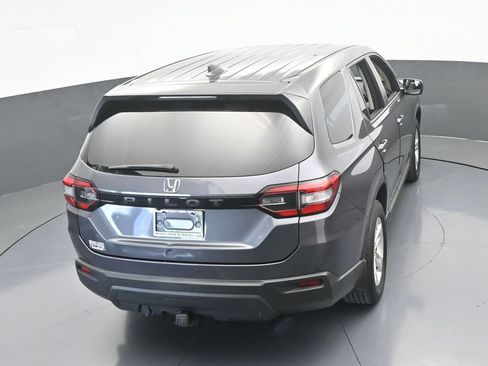 Used 2023 Honda Pilot LX image 49