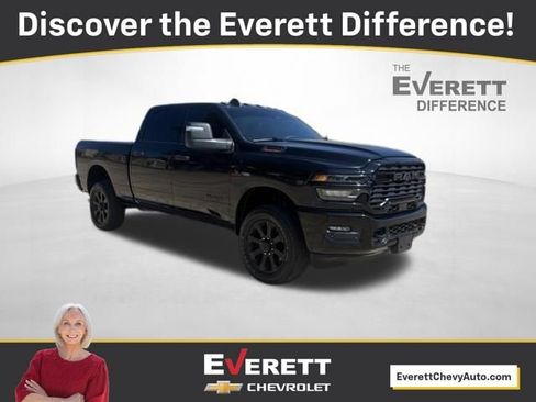 Used 2025 RAM 2500 Big Horn AWD/4WD image 1