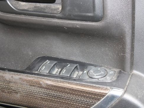 Used 2019 Chevrolet Silverado 1500 LT w/ All-Star Edition image 25