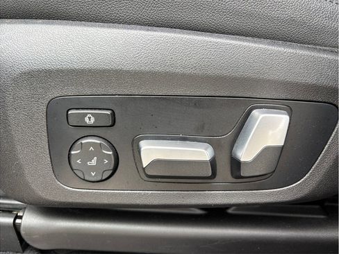 Used 2021 BMW X3 xDrive30i w/ Convenience Package image 22