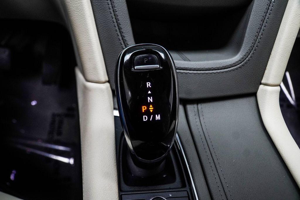 Used 2022 Cadillac XT6 Premium Luxury AWD/4WD image 22