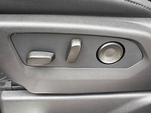 New 2026 Chevrolet Silverado 1500 RST AWD/4WD image 14
