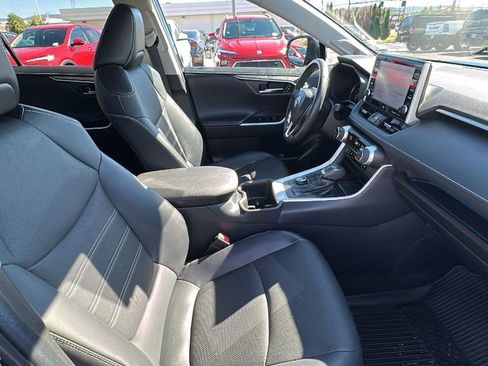 Used 2022 Toyota RAV4 Limited w/ Limited Grade Weather Package image 15