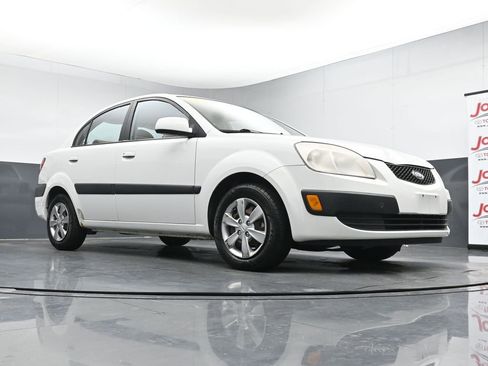 Used 2008 Kia Rio LX FWD image 31