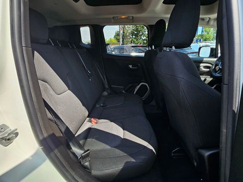 Used 2017 Jeep Renegade Sport w/ Power & Air Group image 30