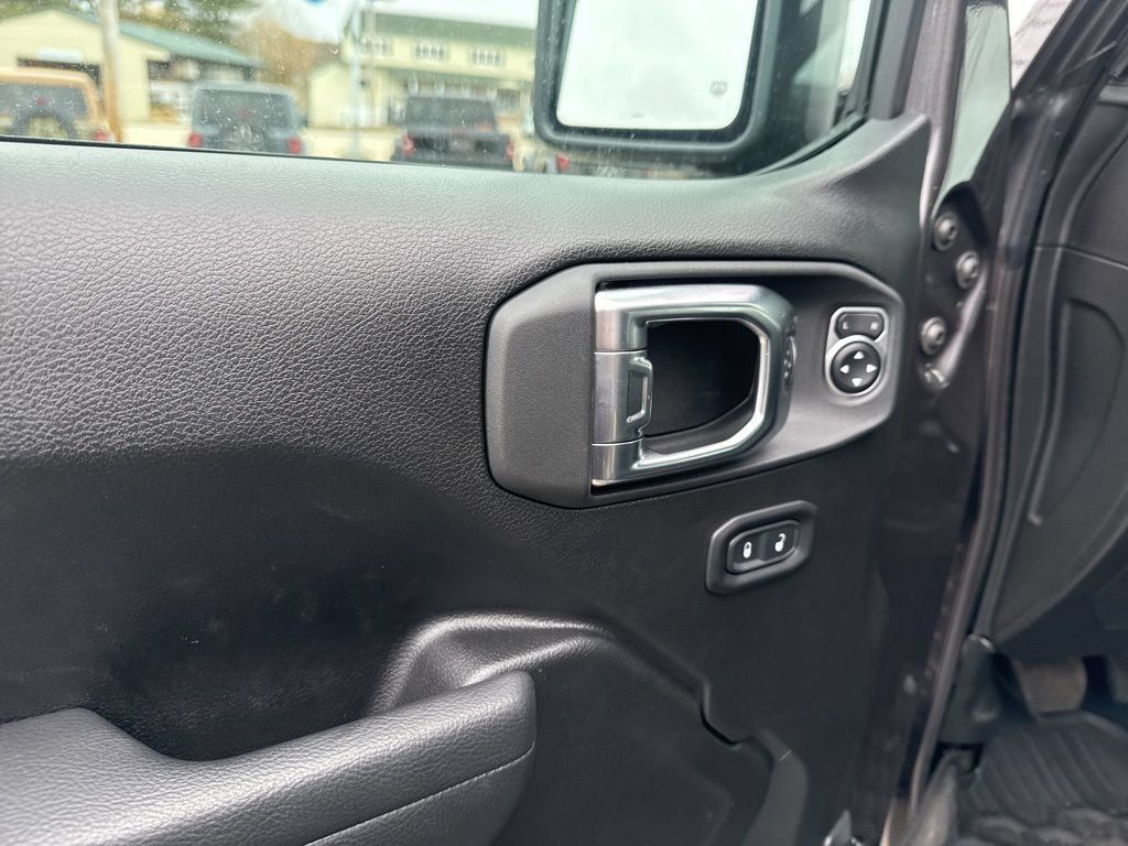 New 2026 Jeep Wrangler Unlimited Sport AWD/4WD image 19