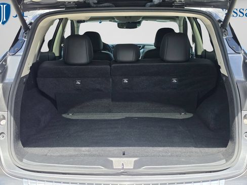 Used 2023 Nissan Murano SL w/ SL Moonroof Package FWD image 13