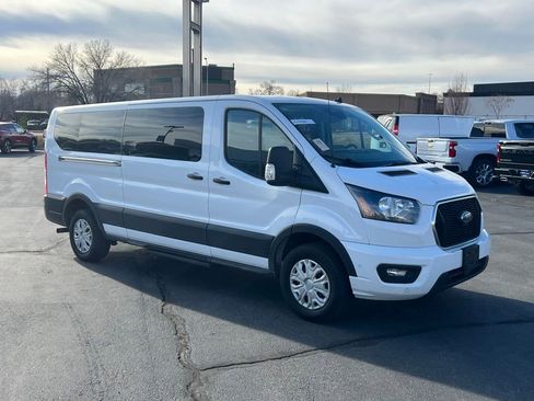 Used 2023 Ford Transit 350 XLT RWD image 6