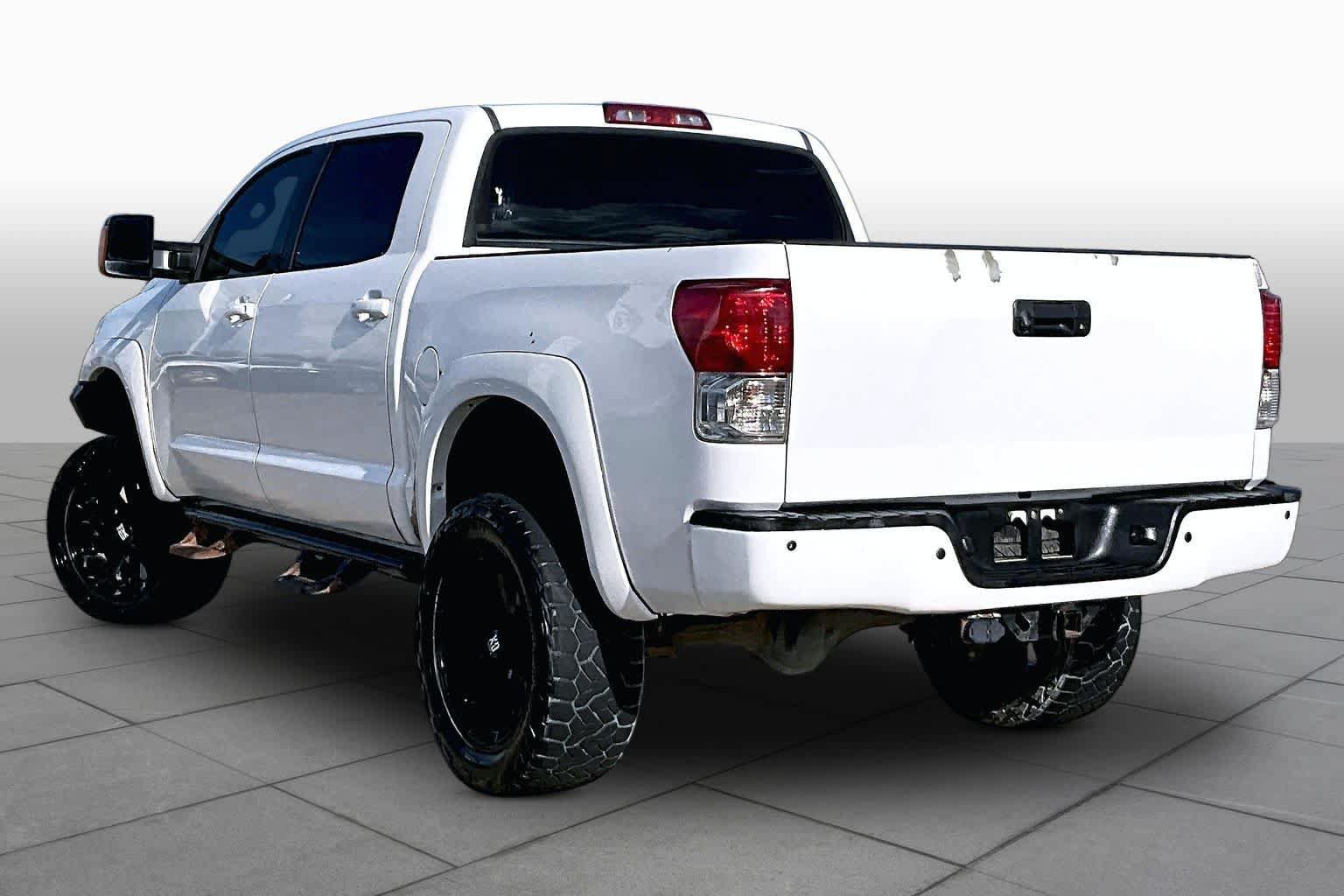 Used 2012 Toyota Tundra Limited w/ Memory Pkg AWD/4WD image 10