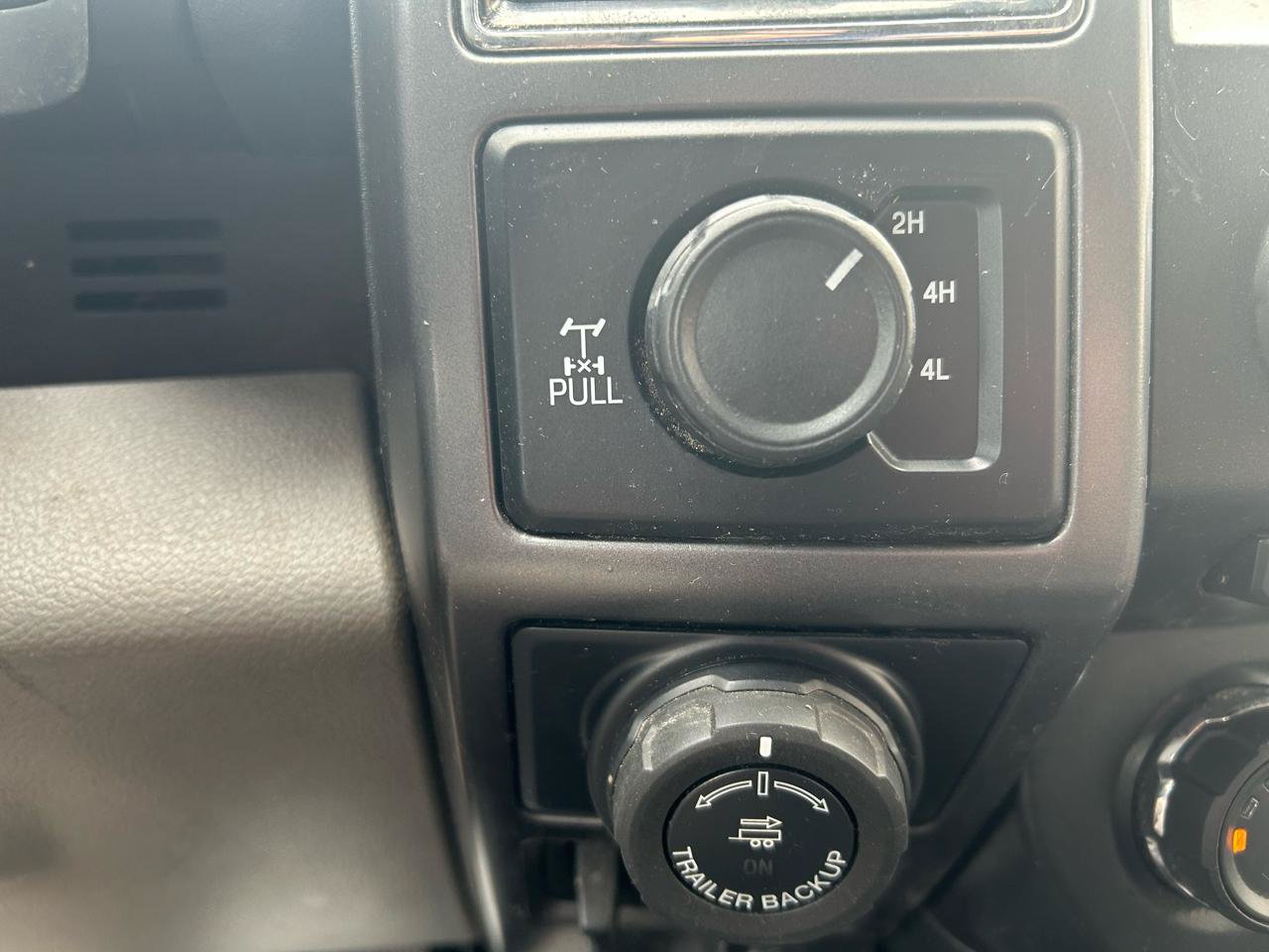 Used 2018 Ford F150 XLT w/ Equipment Group 302A Luxury AWD/4WD image 26