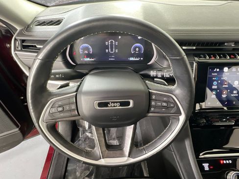 Used 2021 Jeep Grand Cherokee L Limited image 11