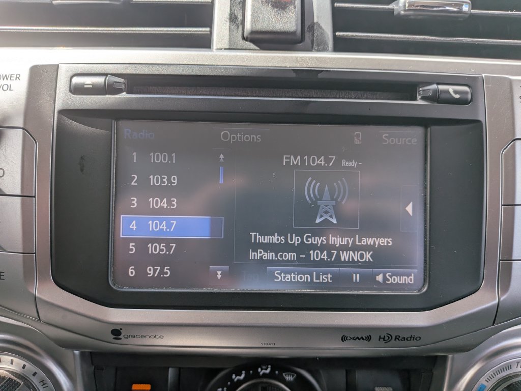 Used 2019 Toyota 4Runner SR5 AWD/4WD image 18