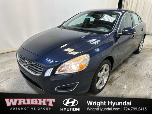 Used 2012 Volvo S60 T5 FWD image 3