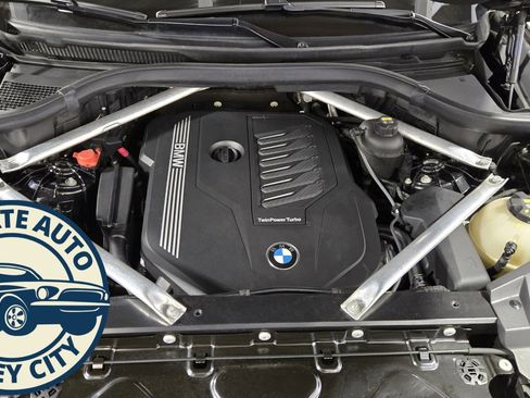 Used 2020 BMW X5 xDrive40i w/ Parking Assistance Package image 34
