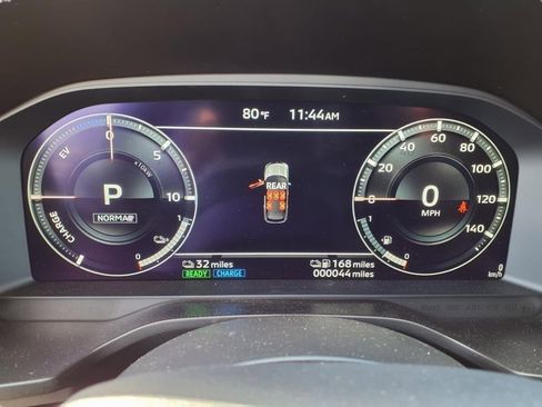 New 2025 Mitsubishi Outlander ES image 14