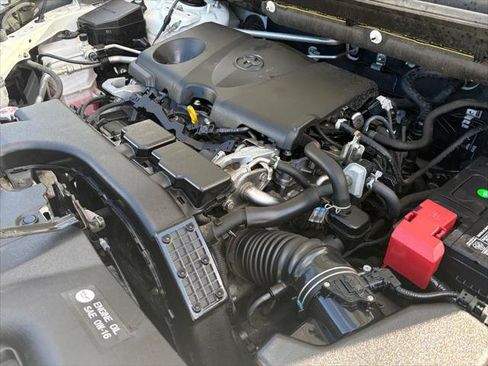 Certified 2019 Toyota RAV4 XLE Premium w/ Cold Weather Package AWD/4WD image 22