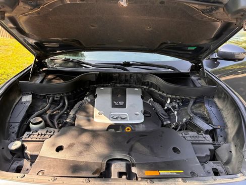 Used 2011 INFINITI FX35 AWD w/ Premium Pkg image 38