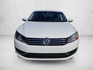 Used 2012 Volkswagen Passat 2.5 SE video 2