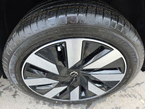 New 2025 Volvo EX90 Ultra w/ Protection Package Premier image 40