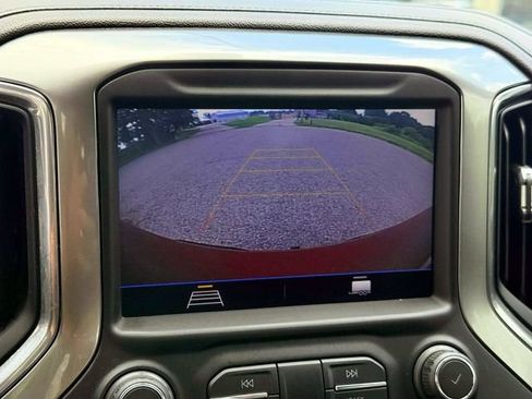 Used 2021 Chevrolet Silverado 1500 RST AWD/4WD image 28