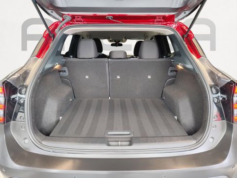 Certified 2025 Nissan Kicks SV image 16