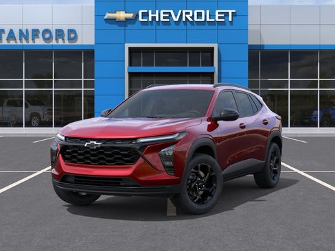 New 2026 Chevrolet Trax LT w/ Driver Confidence Package FWD image 6