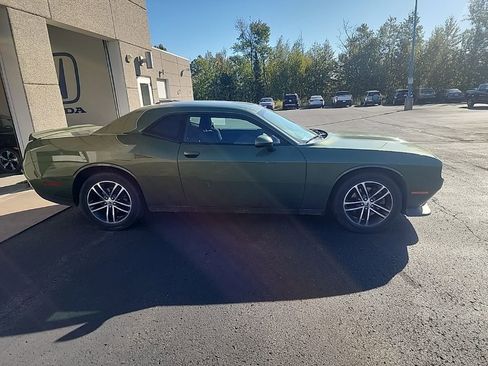 Used 2019 Dodge Challenger GT w/ Driver Convenience Group image 4