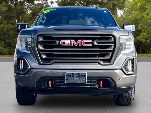 Used 2019 GMC Sierra 1500 AT4 w/ AT4 Preferred Package AWD/4WD image 3