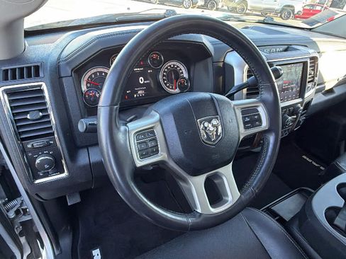 Used 2018 RAM 3500 Laramie w/ Convenience Group image 10