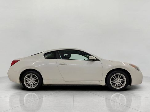 Used 2008 Nissan Altima 3.5 SE w/ Premium Pkg image 12
